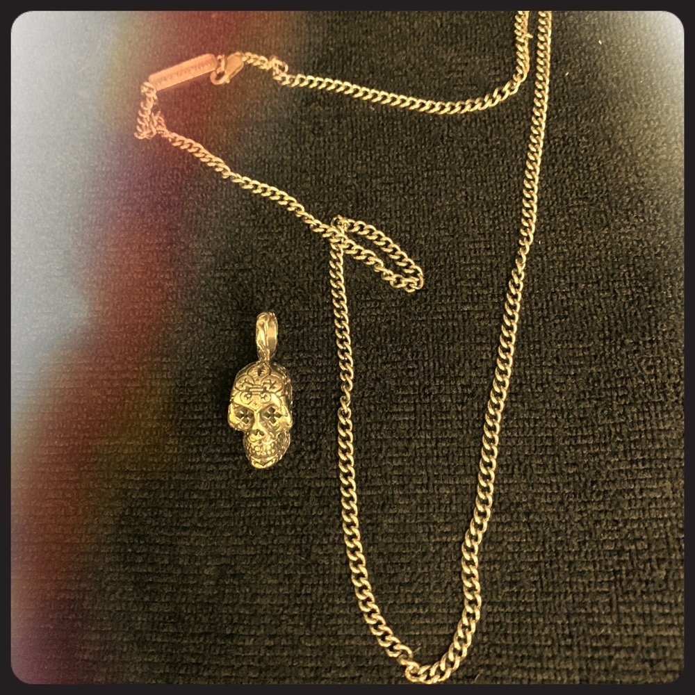 Day of the Dead Skull pendant w/MB cross eyes